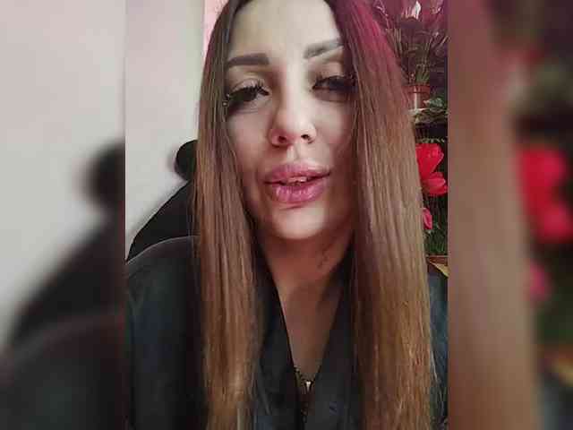 SexyKitty75-1 webcam