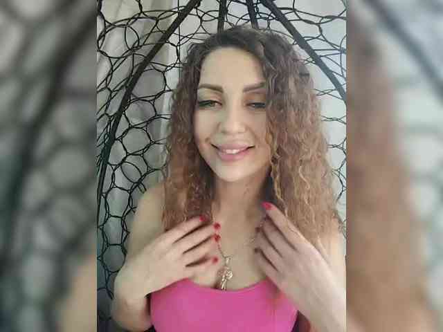 SexyKitty75-1 webcam