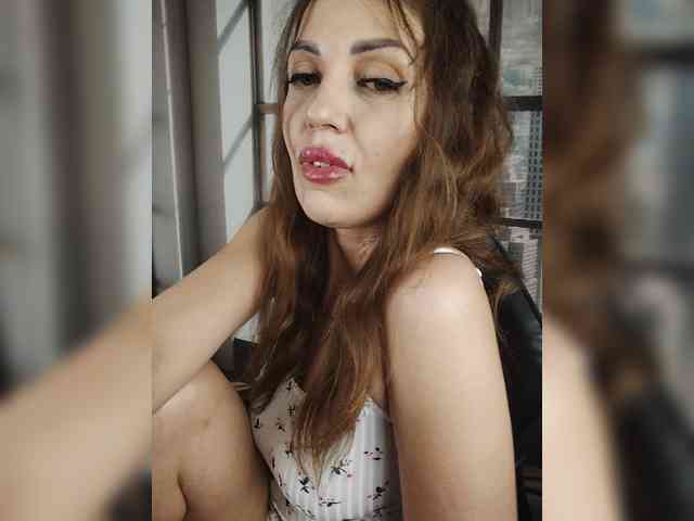 SexyKitty75-1 webcam