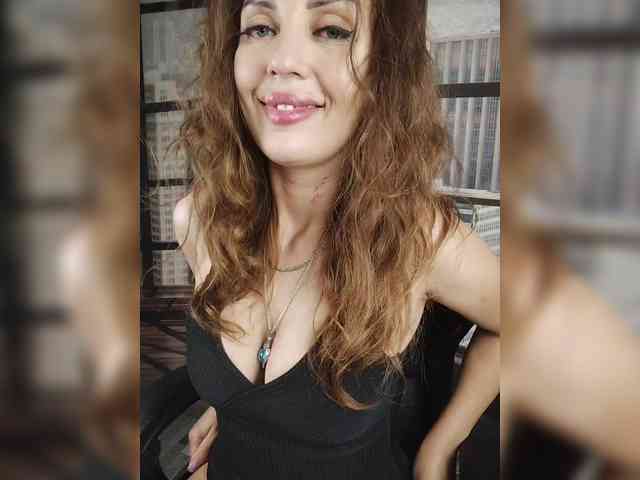 SexyKitty75-1 webcam