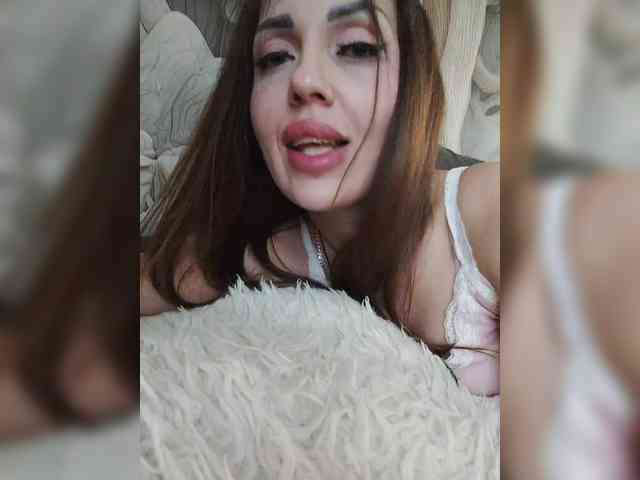 SexyKitty75-1 webcam