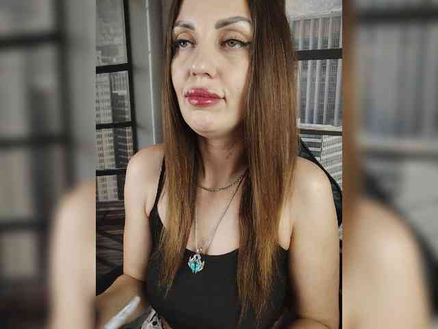 SexyKitty75-1 webcam