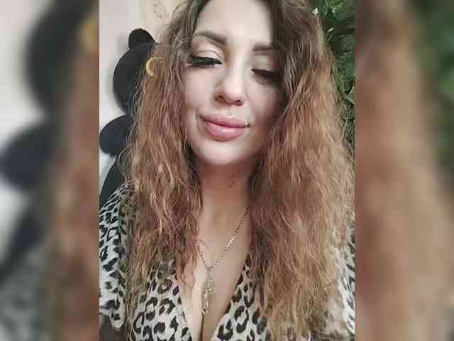 SexyKitty75-1 webcam