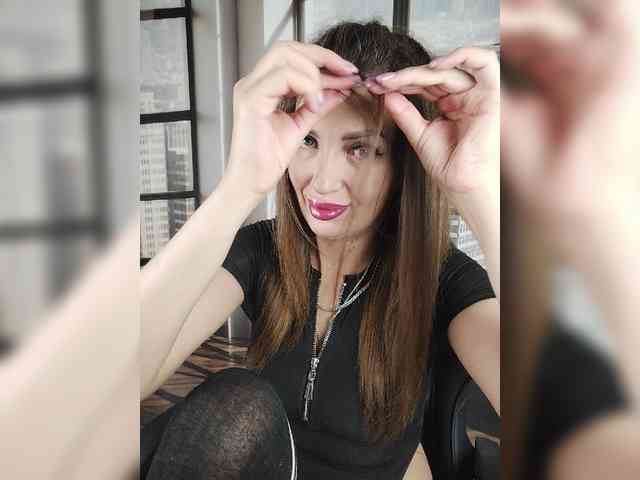 SexyKitty75-1 webcam