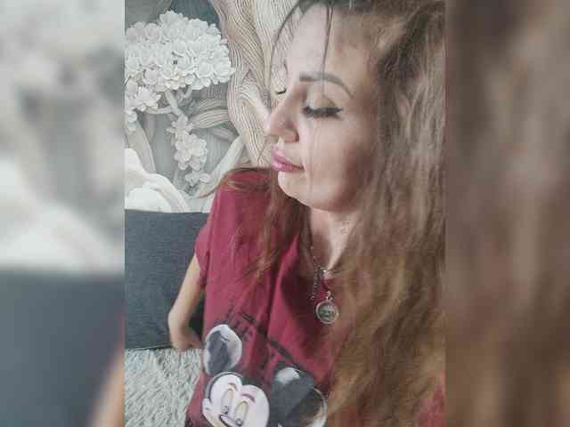 SexyKitty75-1 webcam