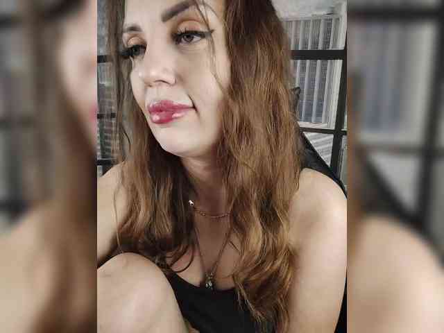 SexyKitty75-1 webcam