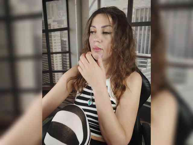 SexyKitty75-1 webcam