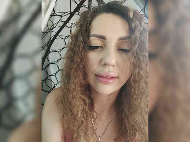 SexyKitty75-1 webcam