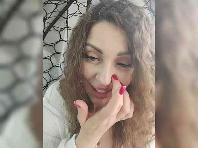 SexyKitty75-1 webcam