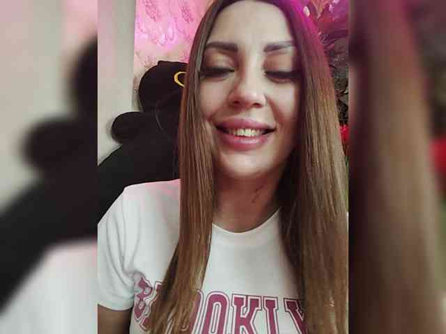 SexyKitty75-1 webcam