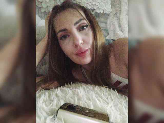 SexyKitty75-1 webcam
