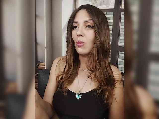 SexyKitty75-1 webcam