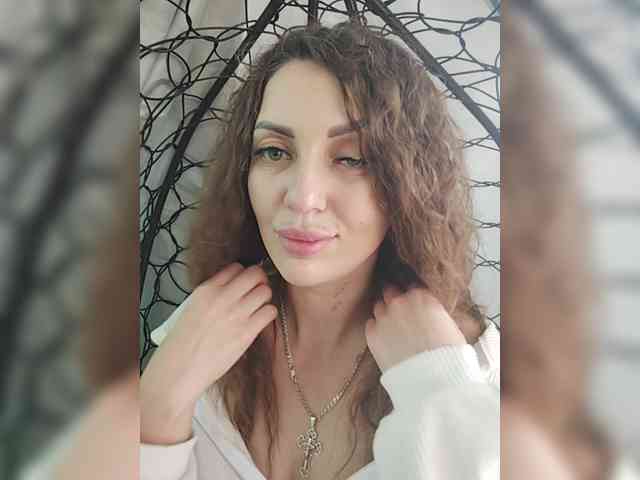 SexyKitty75-1 webcam