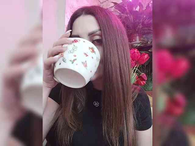 SexyKitty75-1 webcam