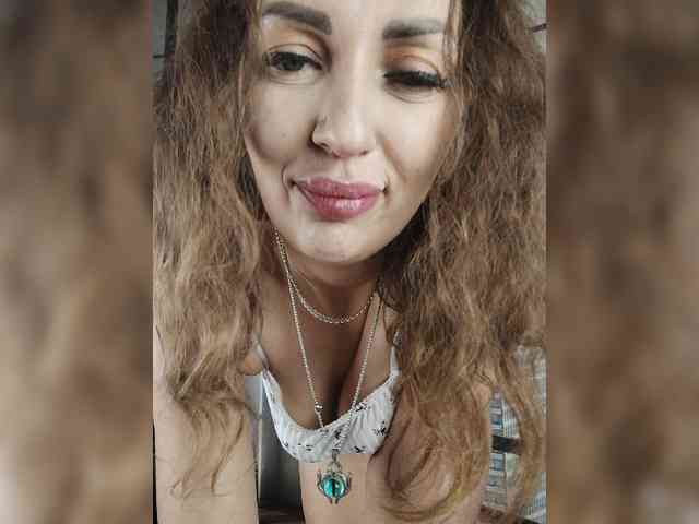 SexyKitty75-1 webcam