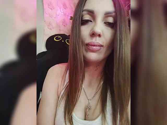 SexyKitty75-1 webcam