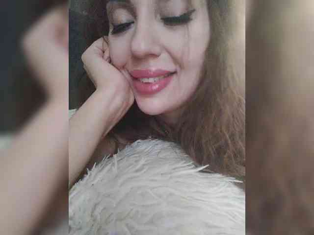 SexyKitty75-1 webcam
