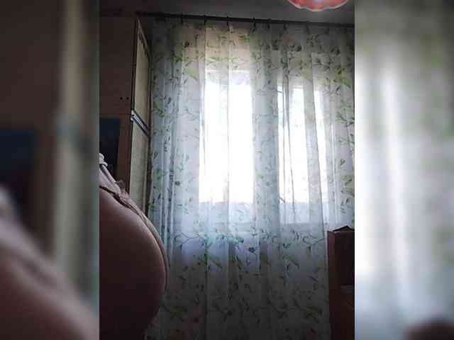 SexyKitty75-1 webcam