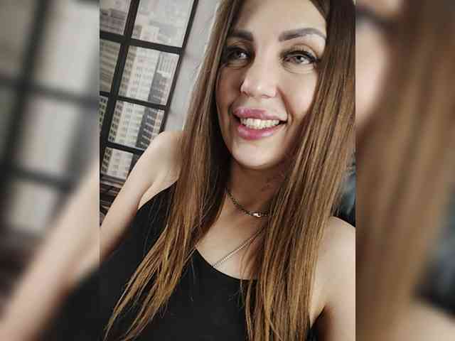 SexyKitty75-1 webcam