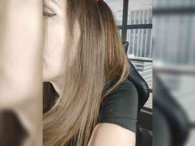 SexyKitty75-1 webcam