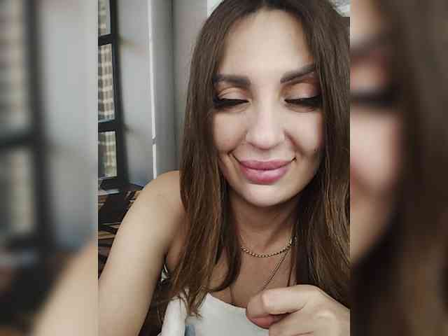SexyKitty75-1 webcam