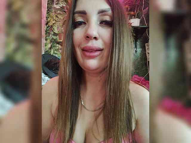 SexyKitty75-1 webcam