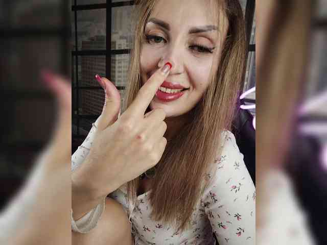 SexyKitty75-1 webcam
