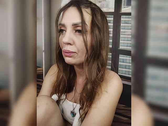 SexyKitty75-1 webcam