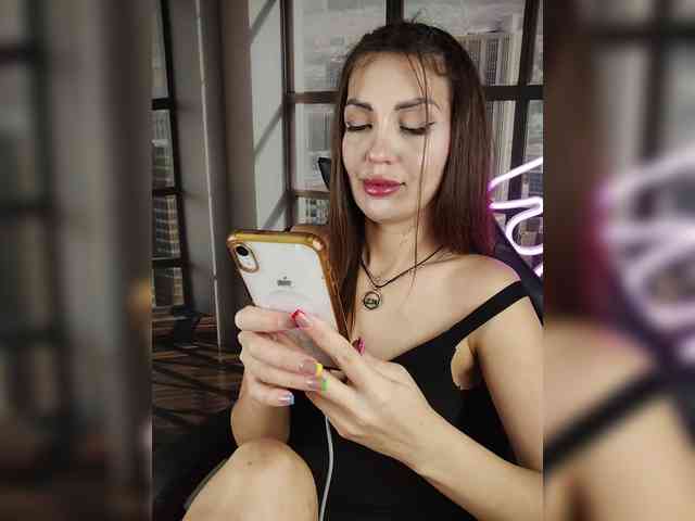 SexyKitty75-1 webcam
