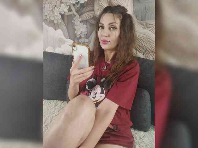 SexyKitty75-1 webcam