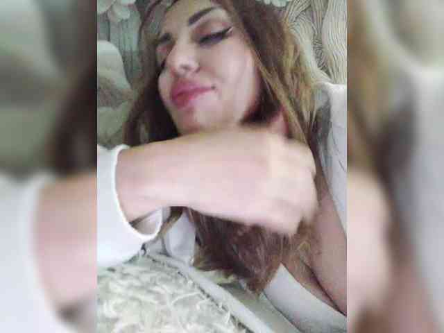 SexyKitty75-1 webcam