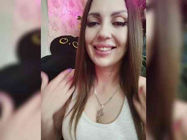 SexyKitty75-1 webcam