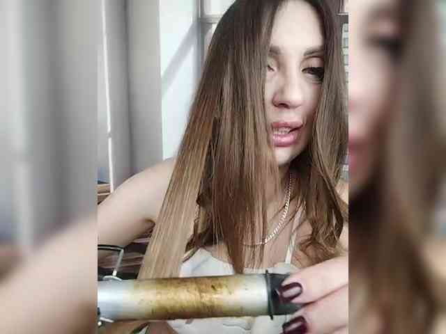 SexyKitty75-1 webcam