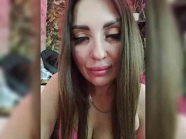 SexyKitty75-1 webcam