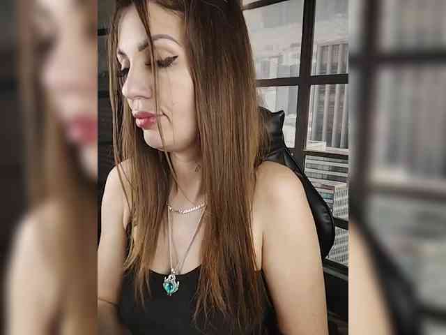 SexyKitty75-1 webcam