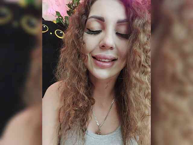 SexyKitty75-1 webcam