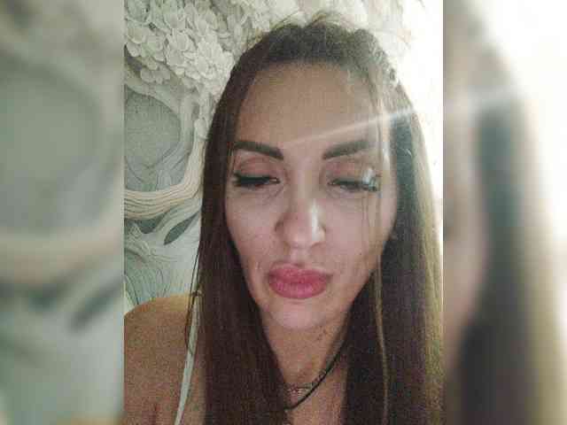 SexyKitty75-1 webcam