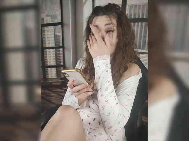 SexyKitty75-1 webcam
