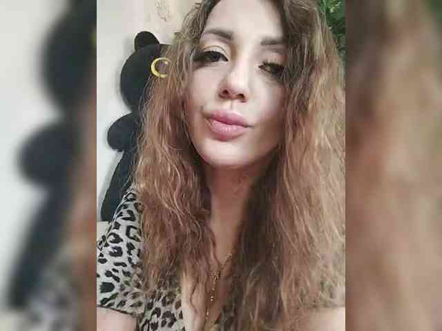 SexyKitty75-1 webcam