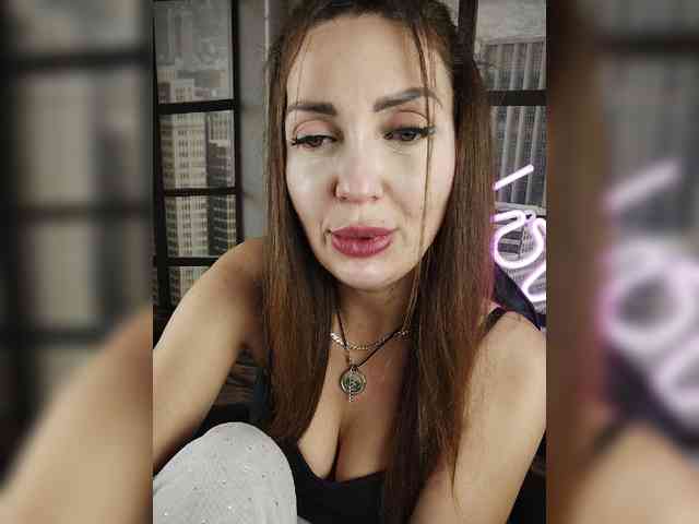 SexyKitty75-1 webcam