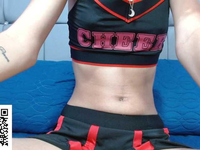 jules-Lombana live cam on BongaCams