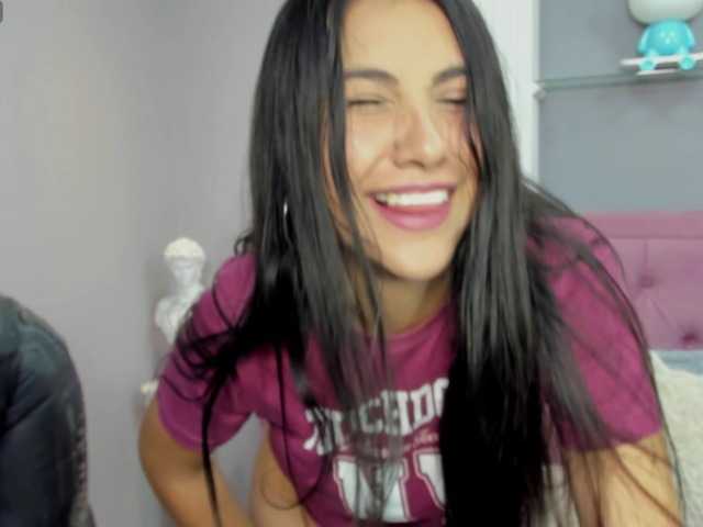 miel-latina live cam on BongaCams