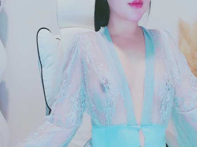 aiLeXia live cam on BongaCams