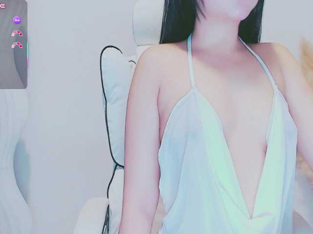 aiLeXia live cam on BongaCams