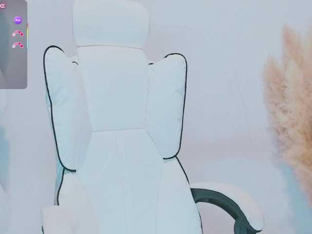 aiLeXia live cam on BongaCams