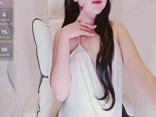 Ailexia's cam show statistics and live stream