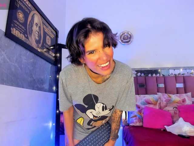 marley-luna live cam on BongaCams