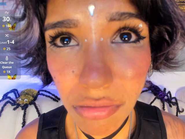marley-luna live cam on BongaCams