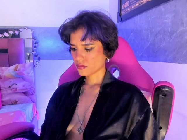 marley-luna live cam on BongaCams