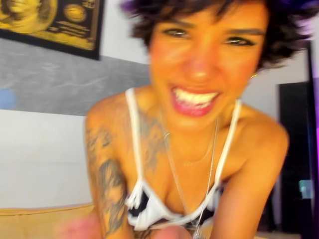 marley-luna live cam on BongaCams